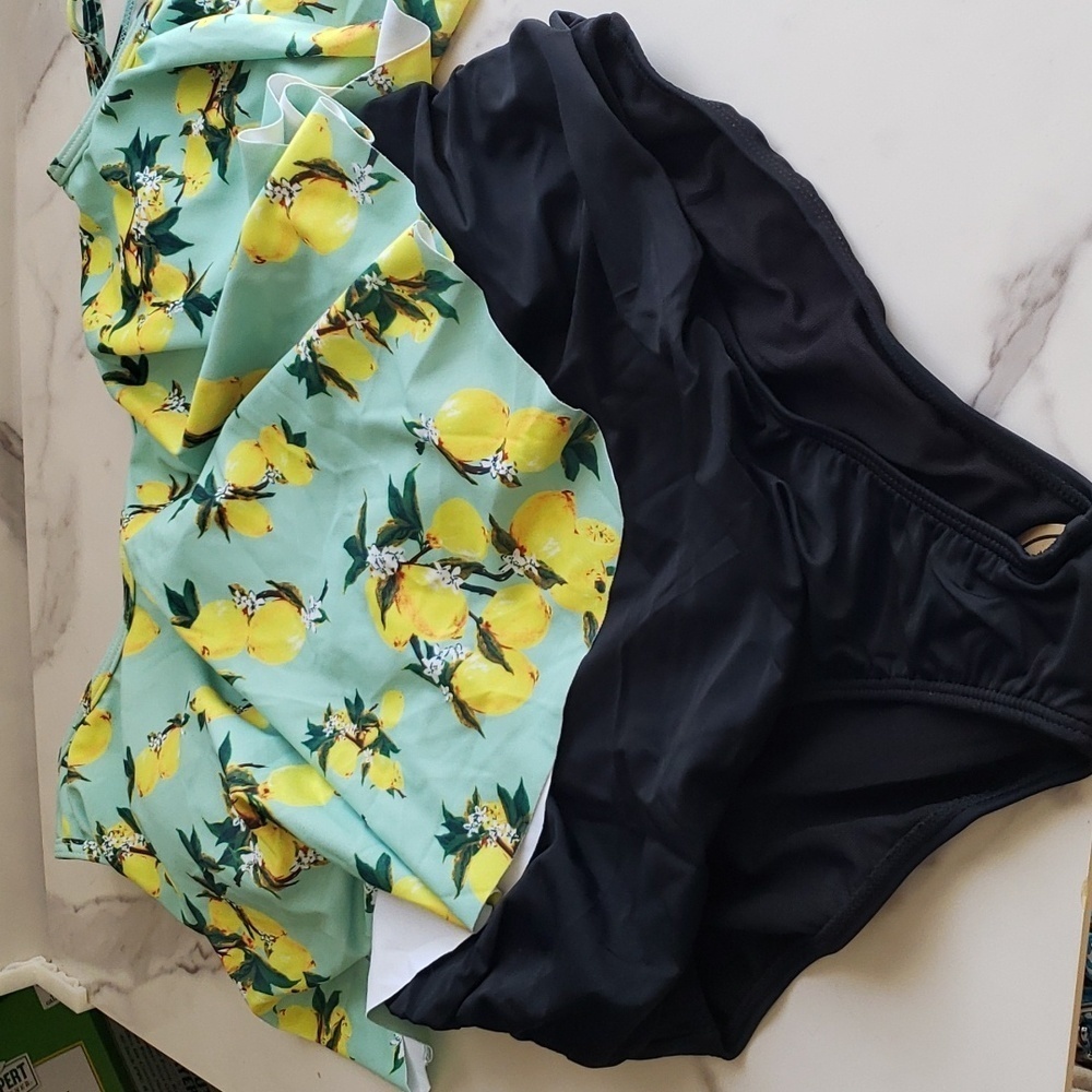 Summer Mae Tankini Ruffle Flounce Top High Waisted Bottom Lemon Print Size 2XL